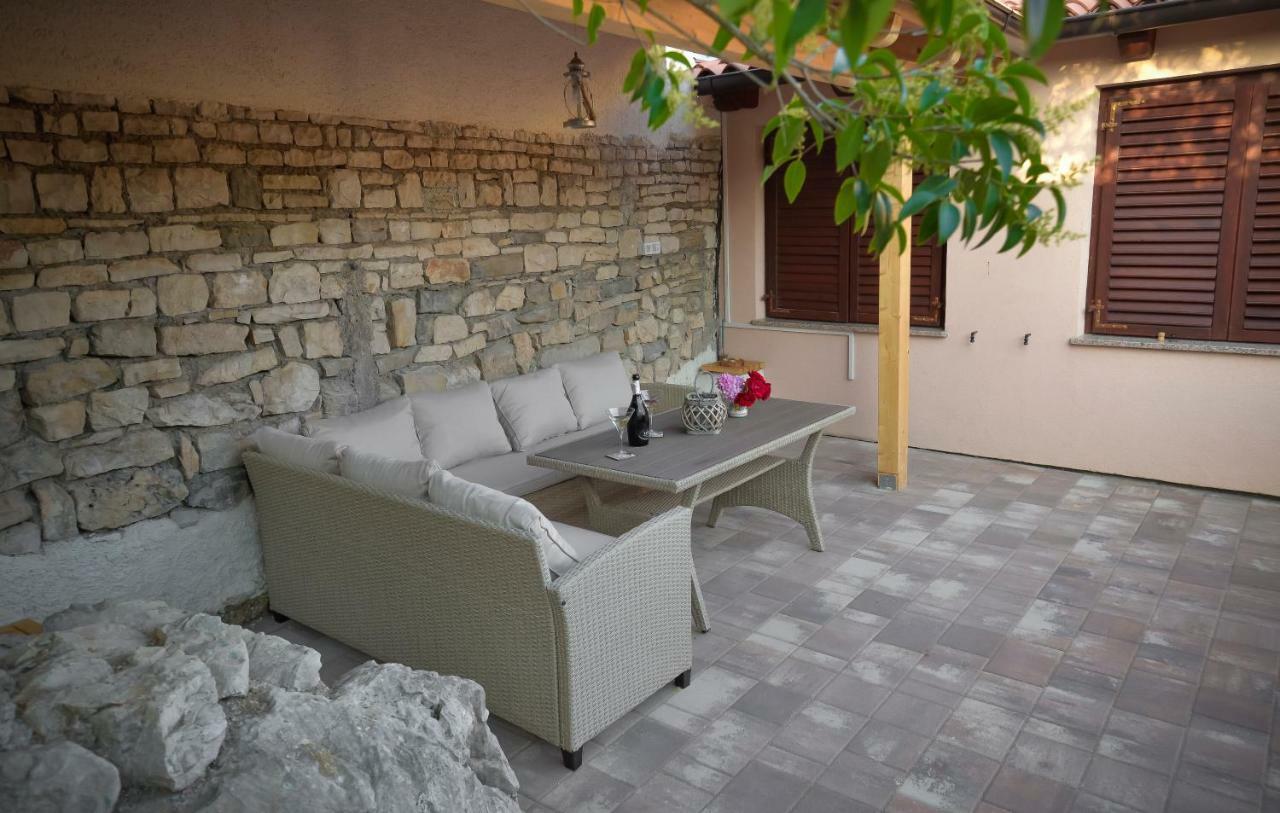 Vintage Garden Apartment Pula Extérieur photo